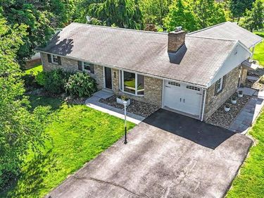 13 EWELL DRIVE, EAST BERLIN, PA 17316
