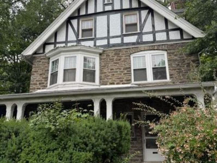 6672 Lincoln Drive , Philadelphia, PA 19119 Main Photo