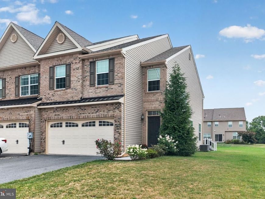 1497 Caspian Street , Allentown, PA 18104 Main Photo