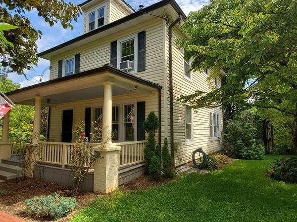 3 HIGH STREET, BROOKEVILLE, MD 20833