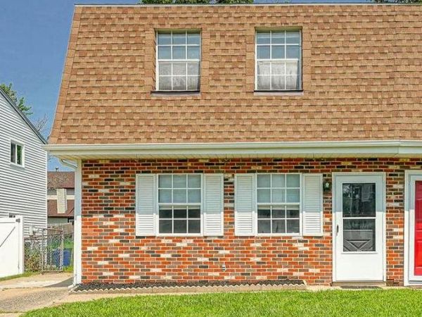 15 FOMALHAUT COURT, BLACKWOOD, NJ 08012
