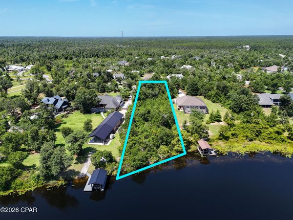 9716 Summer Creek Drive , Southport, FL 32409