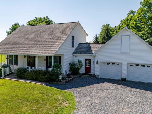 391 Sager Road, Amsterdam, NY 12010