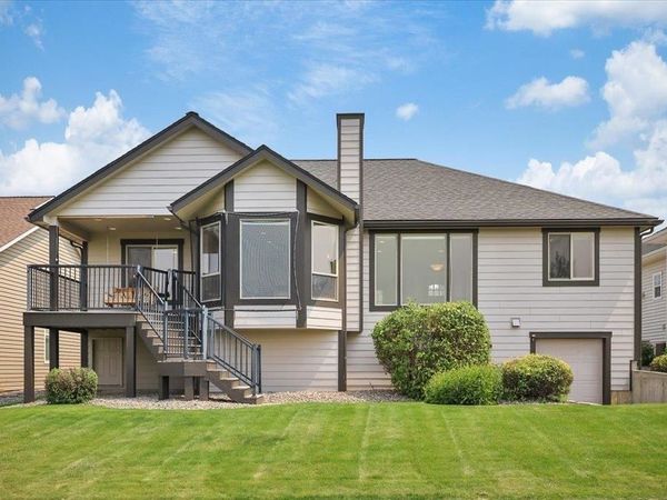 7820 S Parway Ln, Cheney, WA 99004