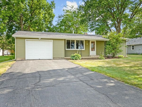 212 W North Street , Durand, IL 61024