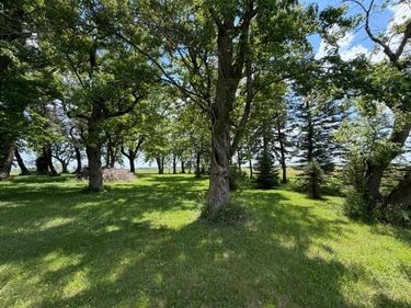 24907 County Road 6, Westbrook, MN 56183
