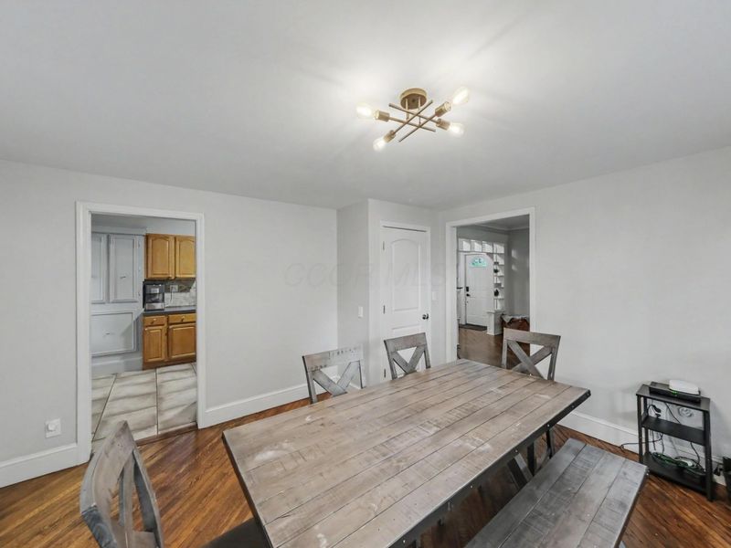137 Carhart Street , Marion, OH 43302 Photo 6