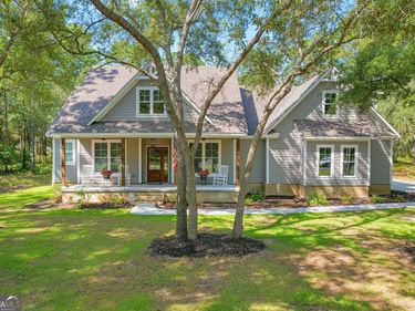 1231 Village Green Drive NE, Townsend, GA 31331
