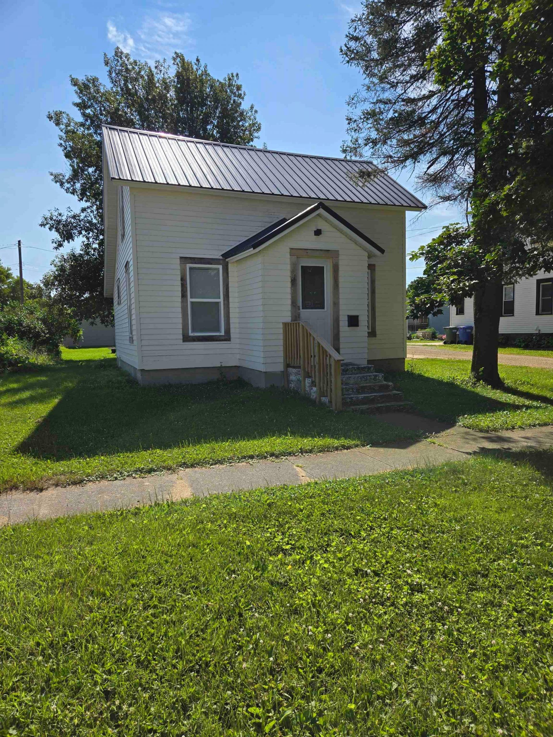 309 S. Elm, Cresco, IA 52136 Main Photo