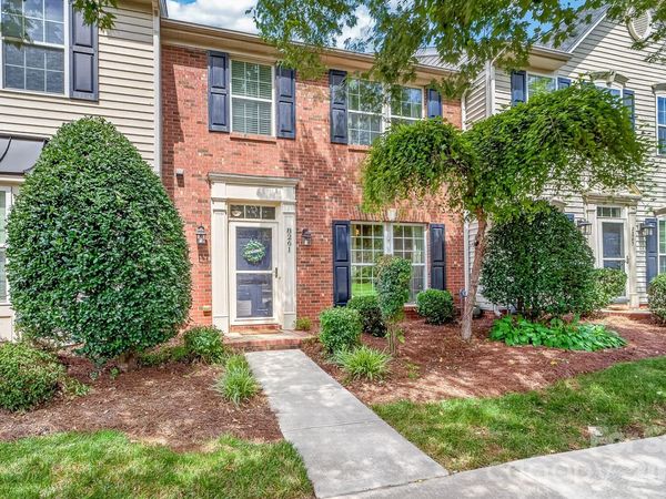8261 Bridgegate Drive , Huntersville, NC 28078