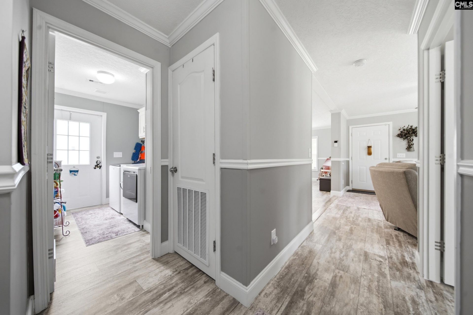 318 Catherine Drive Photo 24