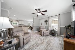 318 Catherine Drive photo 4