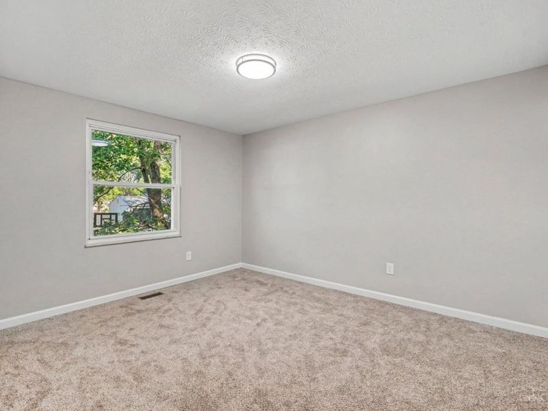 5732 E Tall Oaks Drive, Miami Twp, OH 45150 Photo 13