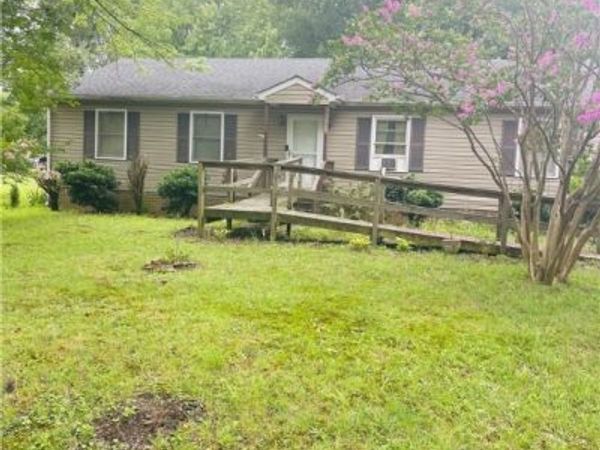 106 Shreveport Road , Henrico, VA 23223