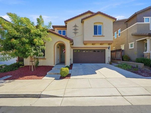1202 Sagardia Way, Gilroy, CA 95020