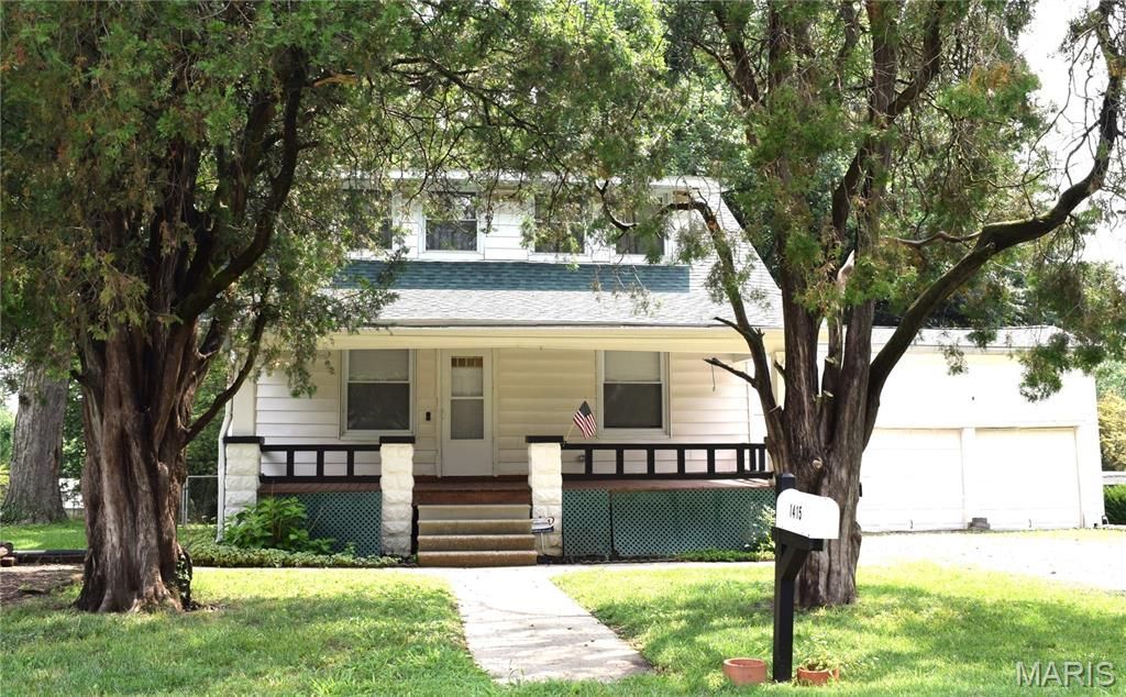 1415 4th Avenue, Belleville, IL 62220 Main Photo