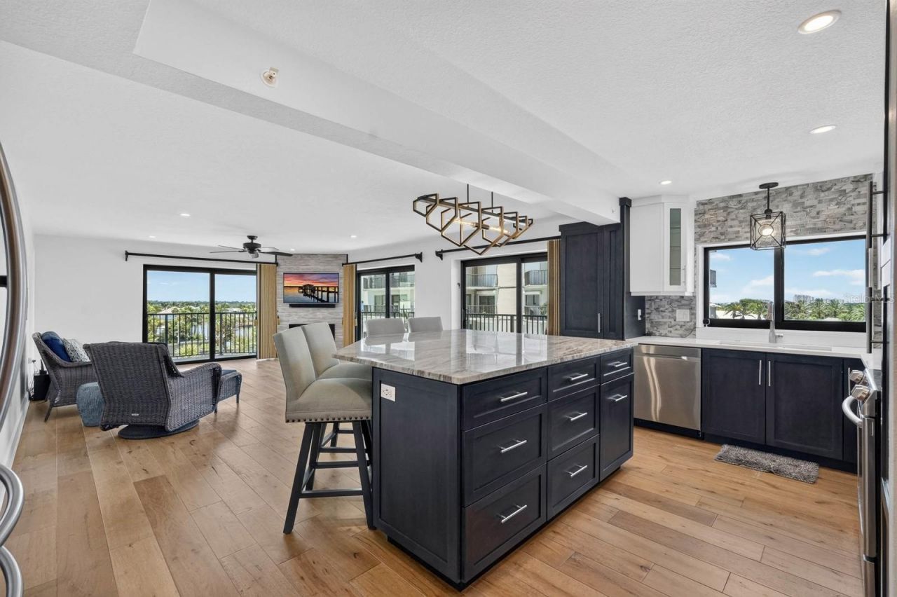 503 N Causeway, Unit 2020, New Smyrna Beach, FL 32169 Photo