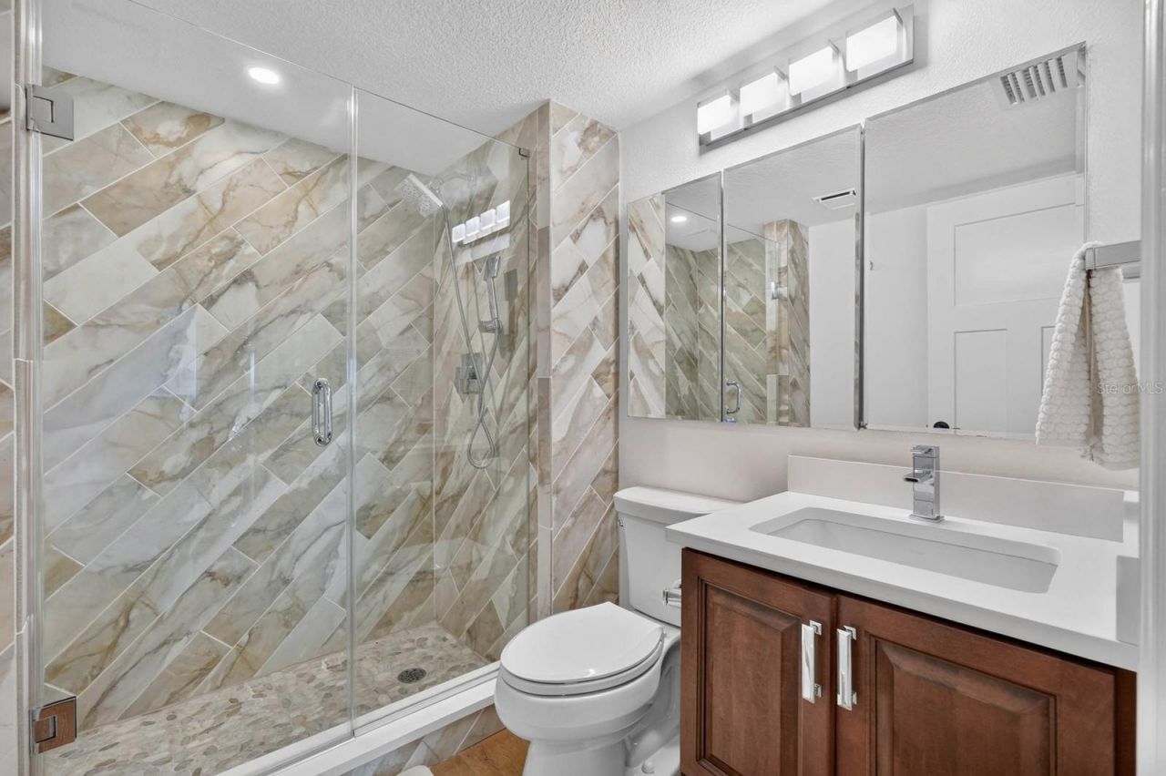 503 N Causeway, Unit 2020, New Smyrna Beach, FL 32169 Photo