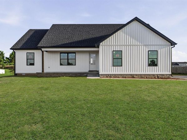 2503 Noah Bledsoe Road , Smiths Grove, KY 42171