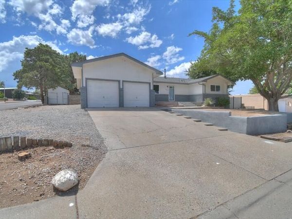 12452 Towner Avenue NE, Albuquerque, NM 87112