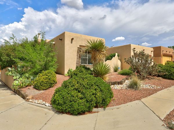 4215 New Vistas Court NW, Albuquerque, NM 87114
