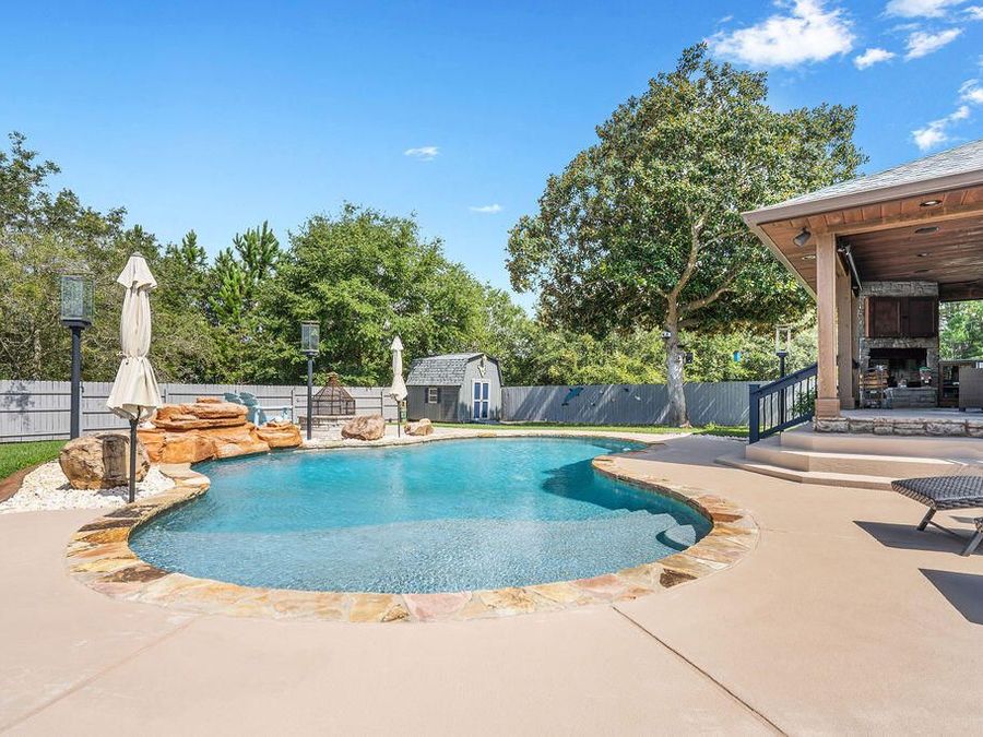 Property Image 39