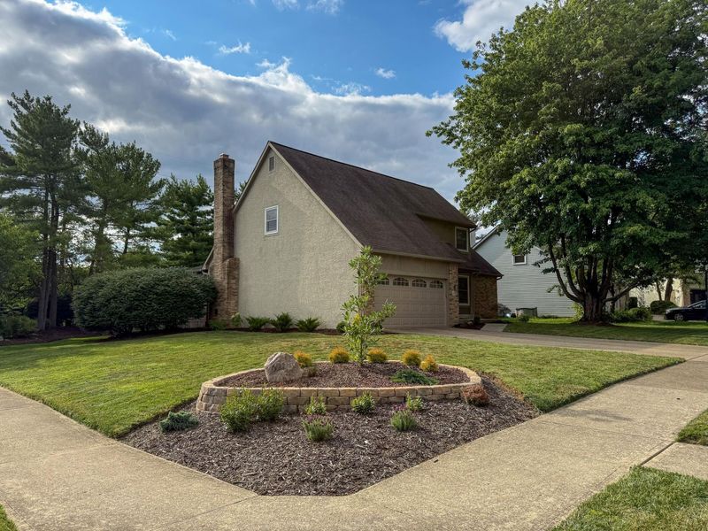 621 Valley Wood Court , Westerville, OH 43081 Photo 2