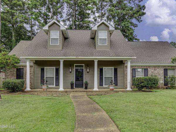 312 Pinewood Lane, Ridgeland, MS 39157