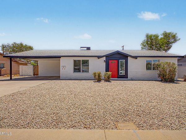 6521 W TURNEY Avenue, Phoenix, AZ 85033