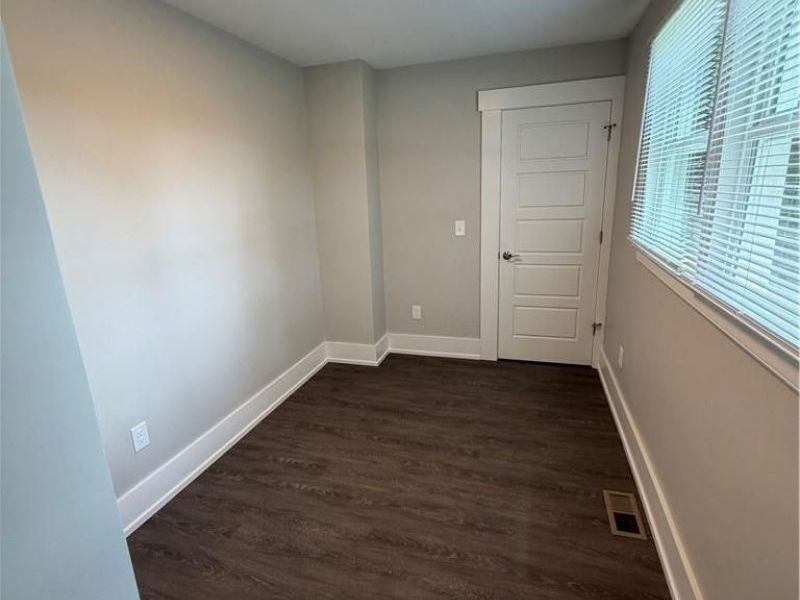 1042 W 2nd Street, Dayton, OH 45402 Photo 14
