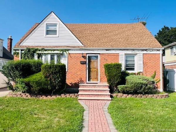 28 Monaco Avenue , Elmont, NY 11003