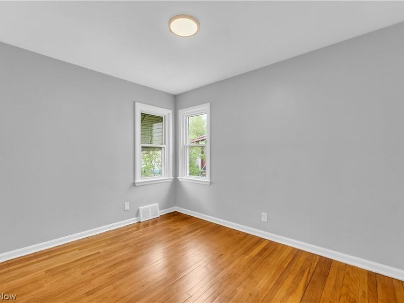 5688 E 141st Street, Maple Heights, OH 44137 Photo 14