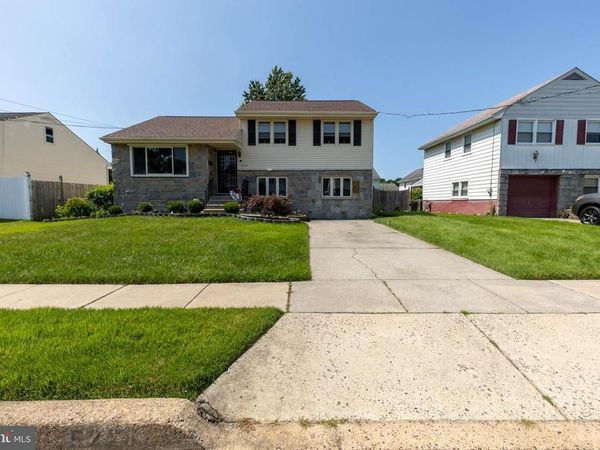 5226 BAKER AVENUE, PENNSAUKEN, NJ 08109