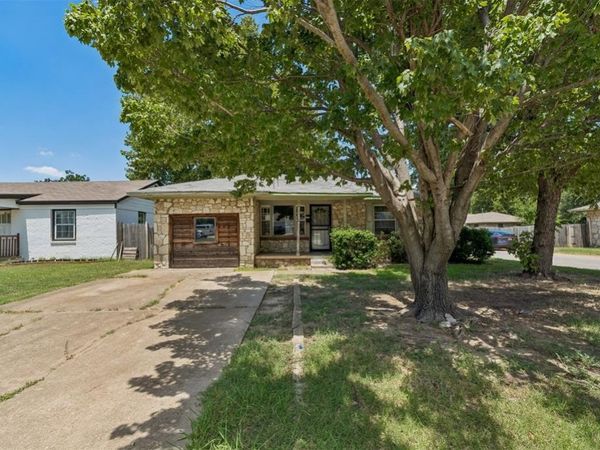 6815 NW 50th Street, Bethany, OK 73008