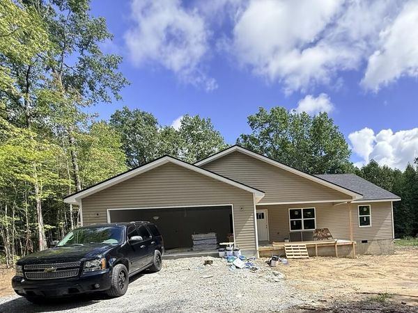 550 Stone Cliff Ln, Jamestown, TN 38556