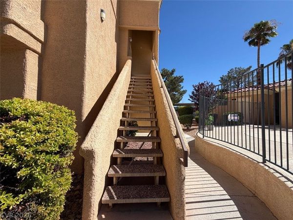 900 Heavenly Hills Court , Unit 204, Las Vegas, NV 89145