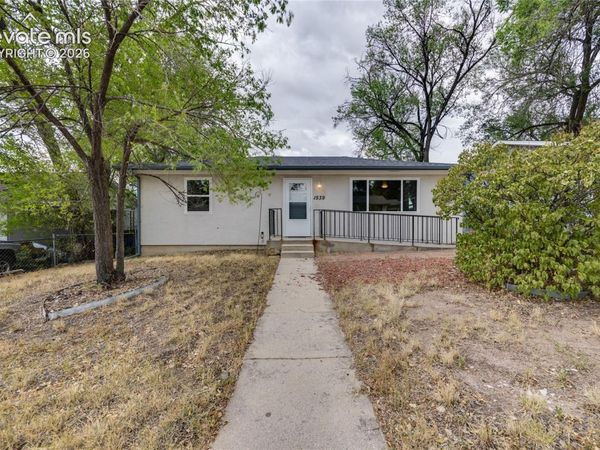 1539 Fountain Street, Colorado Springs, CO 80910