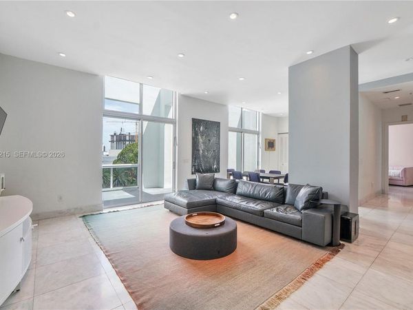 2001 Meridian Ave , Unit PH-16, Miami Beach, FL 33139