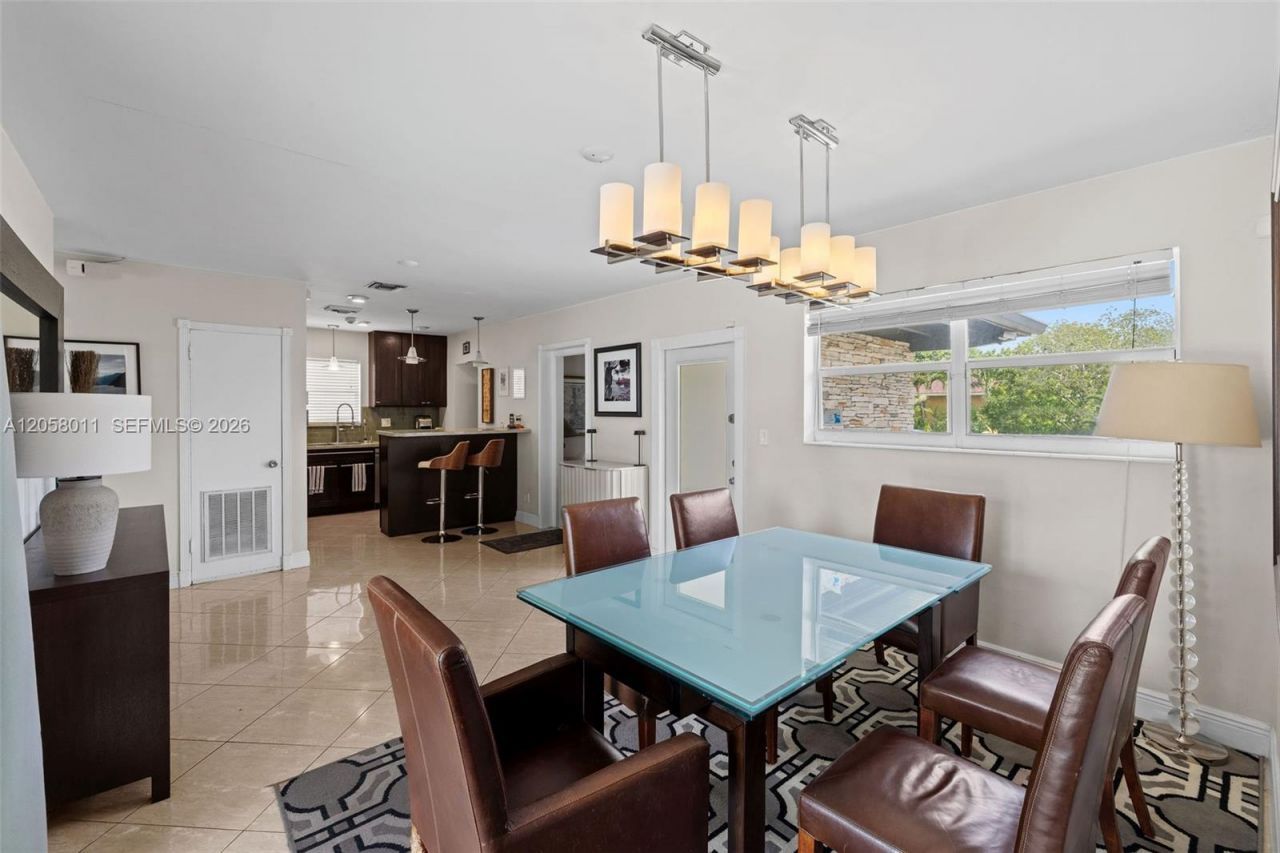 3230 SW 23rd St, Fort Lauderdale, FL 33312 Photo