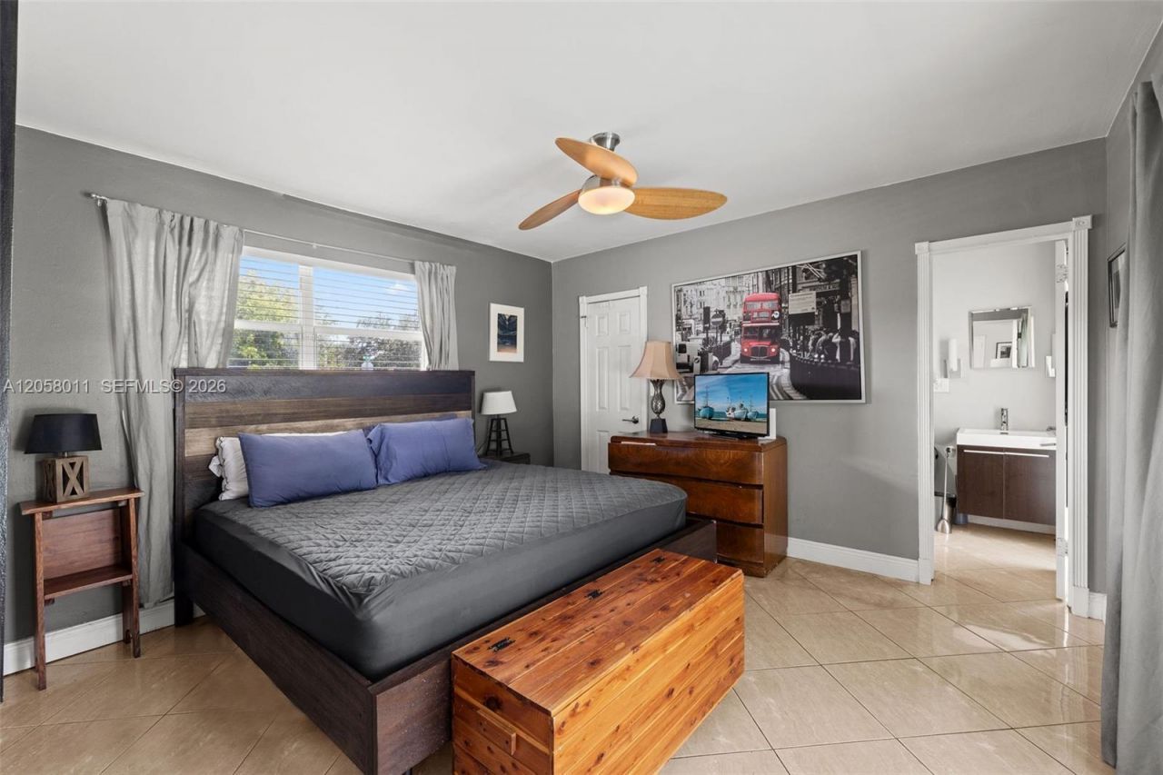 3230 SW 23rd St, Fort Lauderdale, FL 33312 Photo