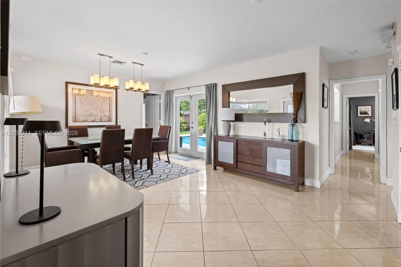 3230 SW 23rd St, Fort Lauderdale, FL 33312 Photo