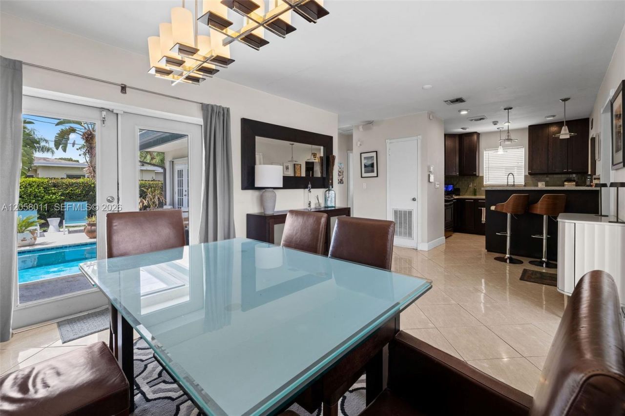 3230 SW 23rd St, Fort Lauderdale, FL 33312 Photo