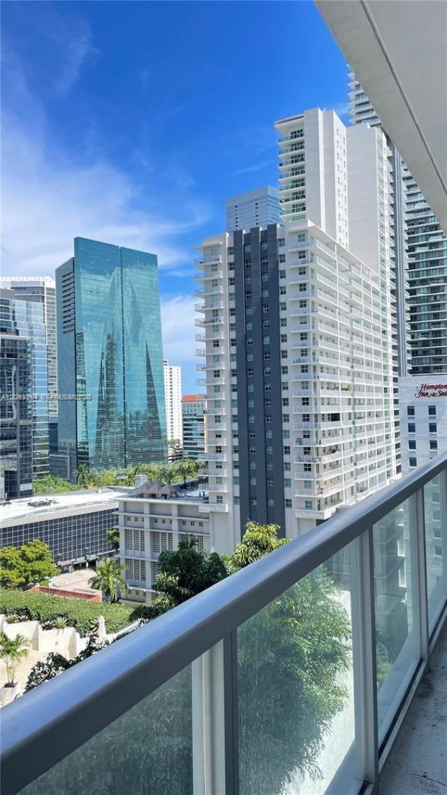 1111 SW 1st Ave, Unit 1720-N, Miami, FL 33130 Photo