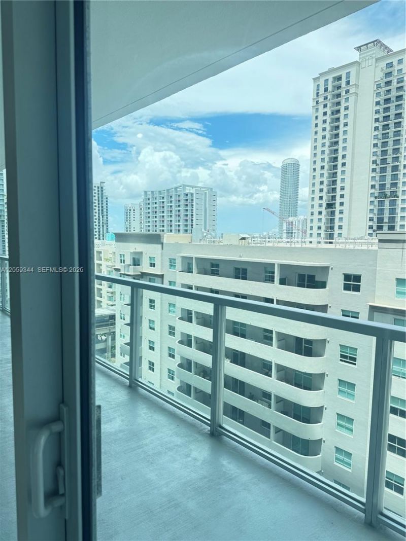 1111 SW 1st Ave, Unit 1720-N, Miami, FL 33130 Photo