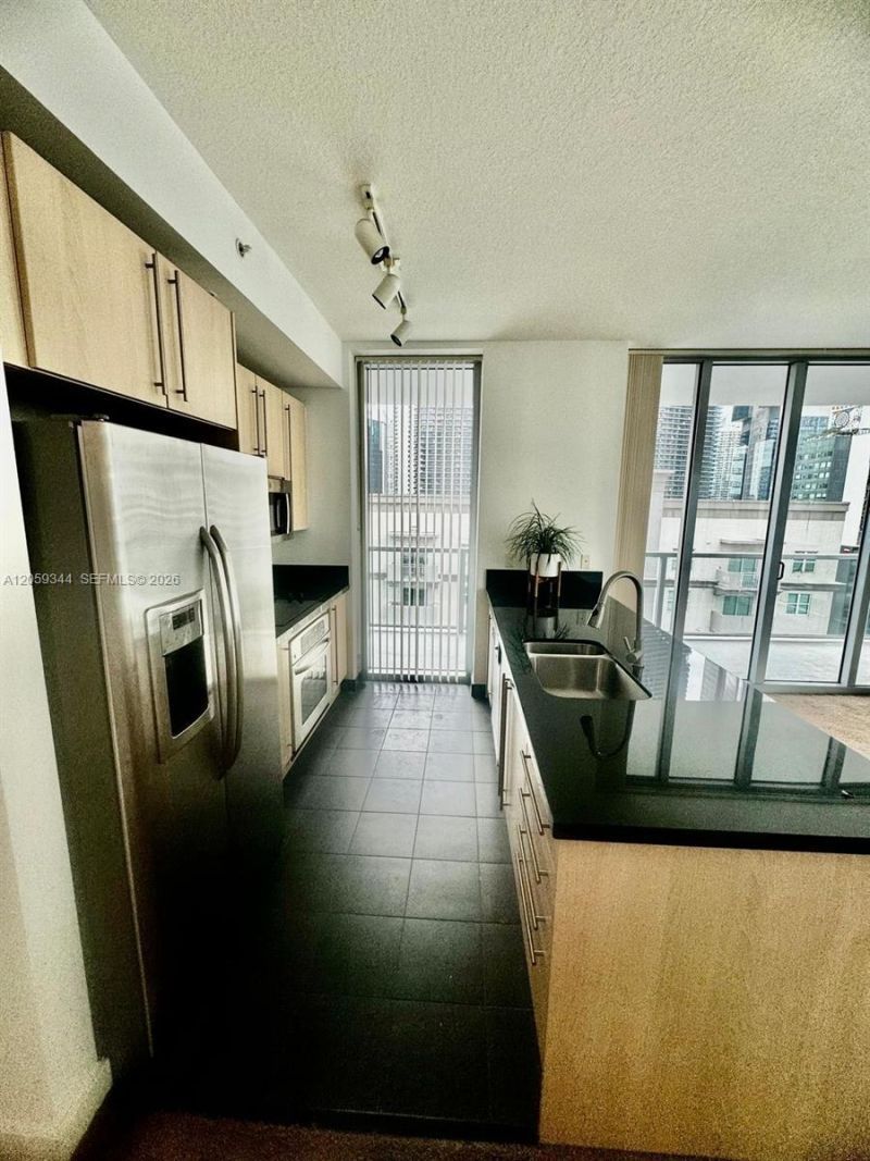 1111 SW 1st Ave , Unit 1720-N, Miami, FL 33130 Photo