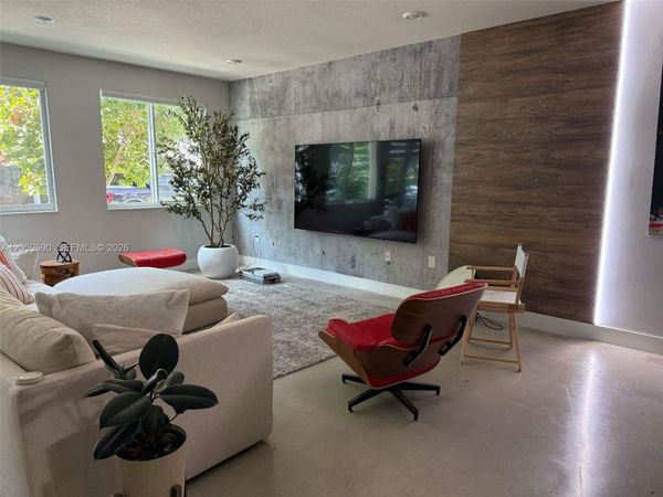 10448 NW 67th St , Unit 10448, Doral, FL 33178