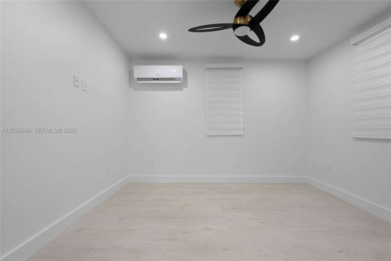 129 SW 9th Ave , Unit 3, Miami, FL 33130 Photo