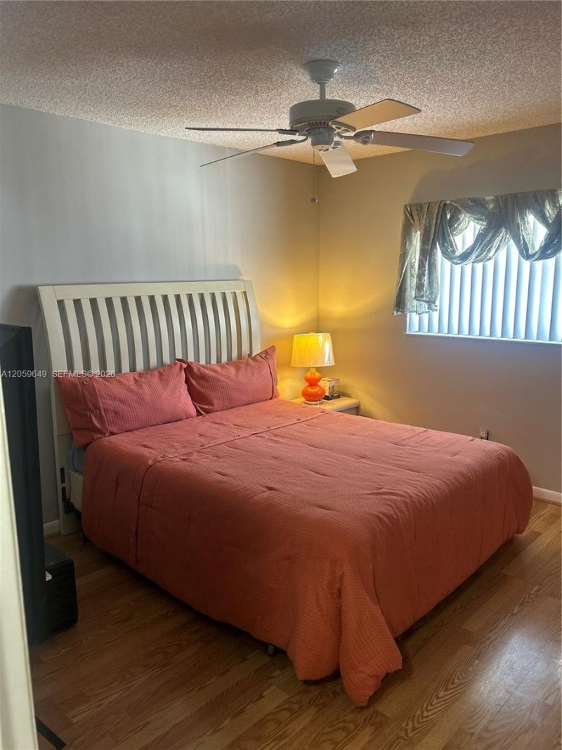 1166 6th Avenue , Unit 6D, Vero Beach, FL 32906 Photo