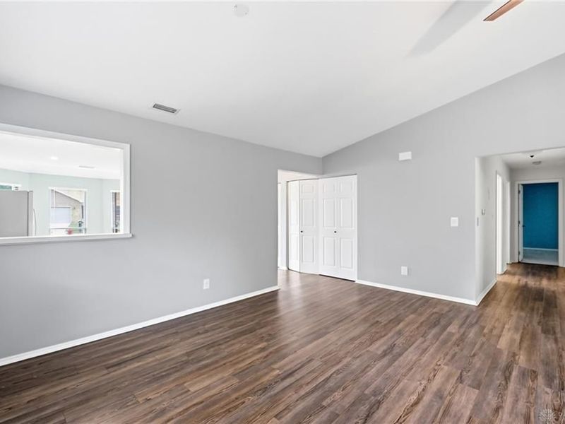 8953 Emeraldgate Drive, Huber Heights, OH 45424 Photo 17
