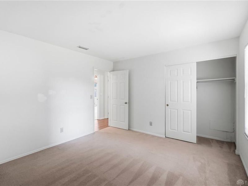 8953 Emeraldgate Drive, Huber Heights, OH 45424 Photo 28